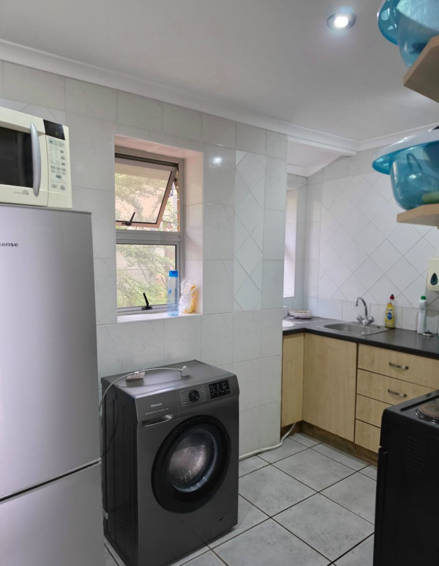 To Let 1 Bedroom Property for Rent in Plattekloof 3 Western Cape